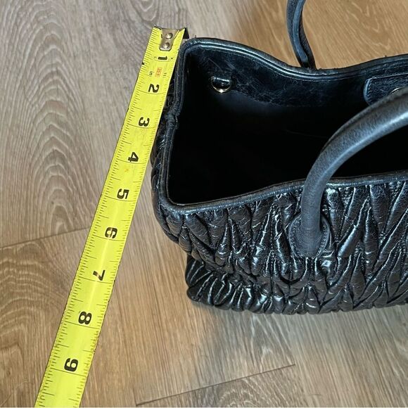 Miu Miu Matelassé Quilted Black Iconic Structured Dual Rolled Handbag Bag Tote - Picture 8 of 16